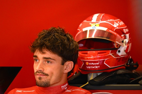 GP Abu Dhabi in salita per la Ferrari e Leclerc: 10 posizioni di penalità