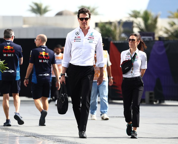 L'ultima grande sfida di Toto Wolff: far tornare grande la Mercedes. Da solo