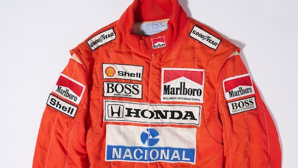 Senna e Schumacher, all'asta tre cimeli da indossare