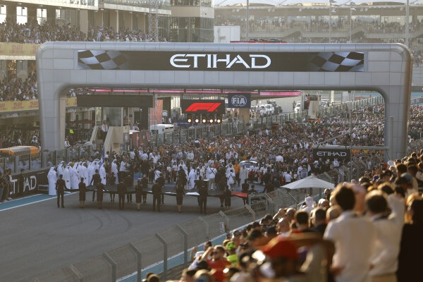 Hamilton-Leclerc, Verstappen-Lawson e non solo: tutte le nuove coppie del Mondiale di F1 2025