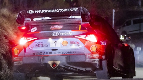 WRC, Neuville in testa dopo la prima tappa del Montecarlo