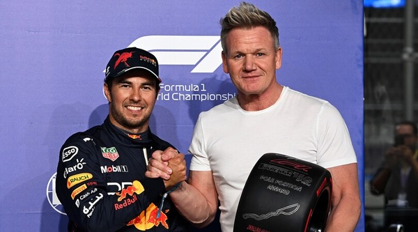 Gordon Ramsay arriva in Formula 1: cucinerà "ai box"