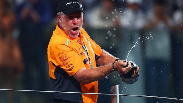 Zak Brown: meglio cacciatori che lepri, che ansia l'ultimo pit-stop del 2024