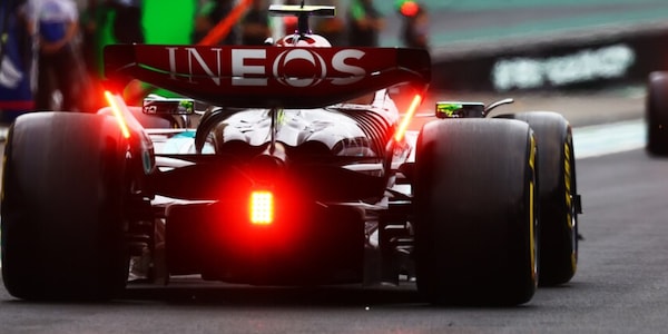 Mercedes, ecco il fire-up della W16 VIDEO