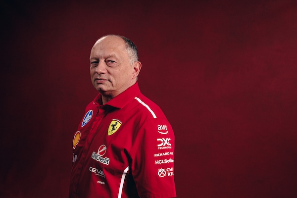 Nuova Ferrari SF-25, Vasseur: "Hamilton e Leclerc insieme? Non un problema, ma un vantaggio"
