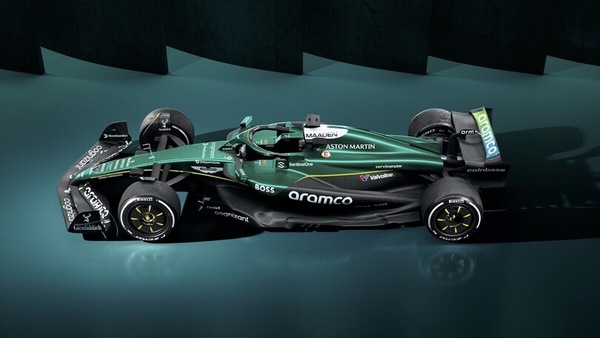 Aston Martin AMR25 in pista in Bahrain nel segno dell'evoluzione