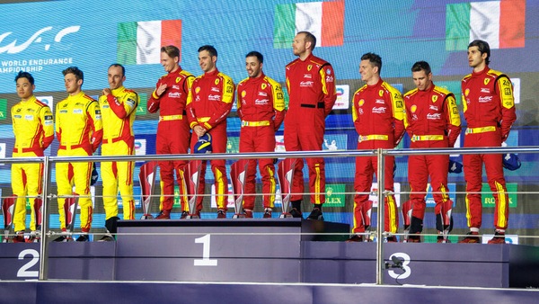 WEC Qatar, Ferrari fa la storia con una tripletta da sogno
