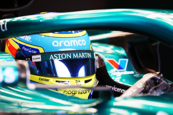Alonso: "Per Norris tanti team in lotta? Dice così perché ha l'auto migliore"