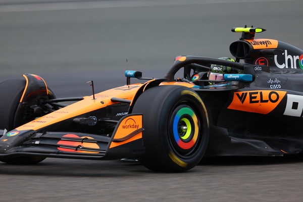 Norris: "Bello che tutti ci vedano i favoriti. Ferrari la rivale numero 1"
