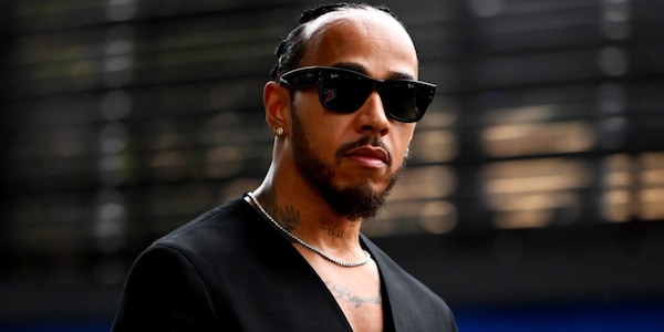 Hamilton, la Ferrari ti fa bene: tutti pazzi per Lewis in Australia