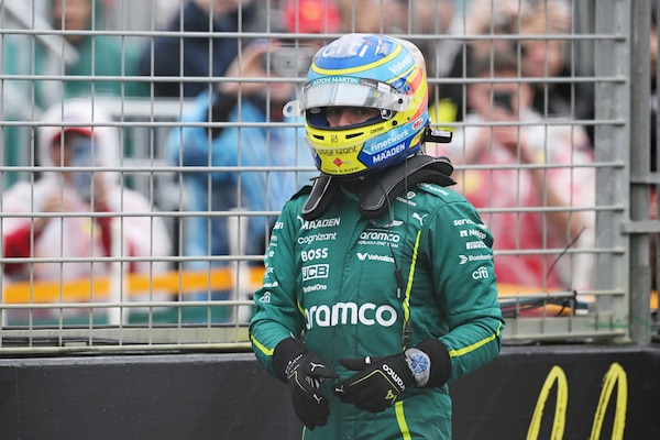 Alonso cauto sul ritorno dei V10: "Li adoro, ma non possiamo andare contro il nostro tempo"