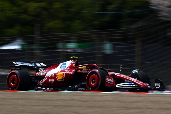 Vasseur: "Ferrari a 2-3 decimi. Aggiornamenti? Sì, ma..."