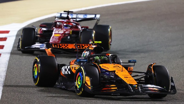 Vasseur: "Siamo a 2-3 decimi da McLaren. Russell? Non l'ha fatto apposta"