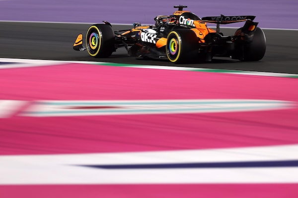 GP Arabia Saudita, FP2: McLaren il riferimento, Verstappen e Leclerc inseguono