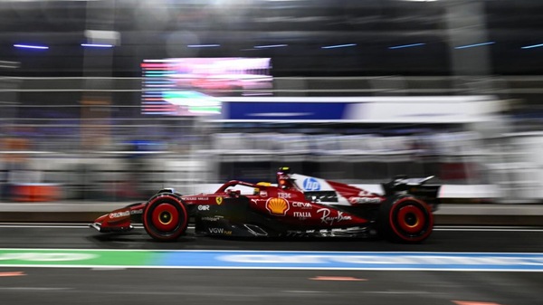 Hamilton: "Complicato come sempre, felice di essere arrivato in Q3"