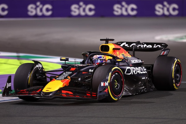 Verstappen al veleno, nessun commento sulla partenza: "Ci vediamo a Miami"