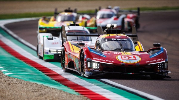 Ferrari, le immagini del trionfo a Imola