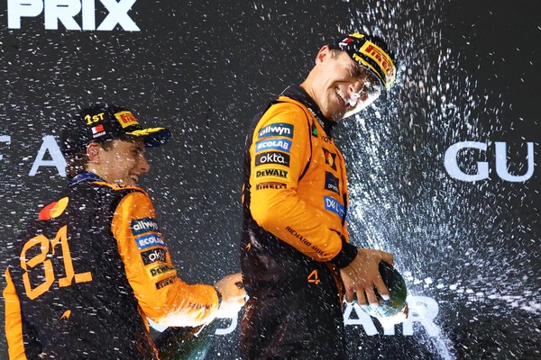 Norris, Piastri e Verstappen: la lotta che va oltre la guida