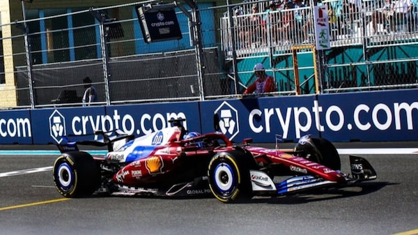 Ferrari, Leclerc ed Hamilton in coro: difficile rimontare, non siamo veloci