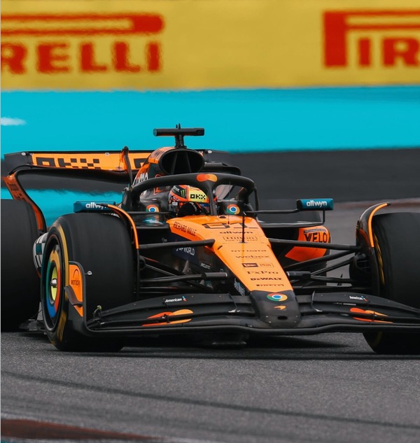 GP Miami: doppietta McLaren, scintille in Ferrari per gli ordini di scuderia