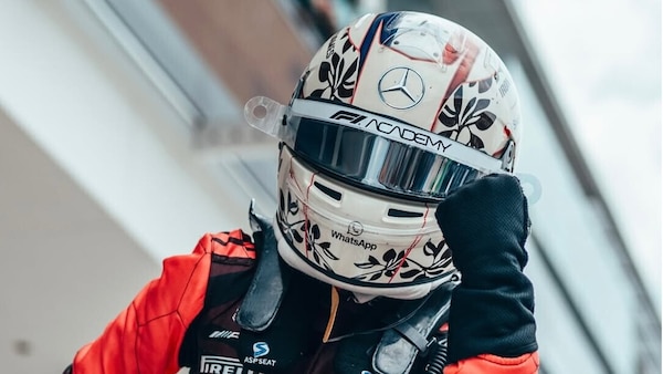 F1 Academy: a Miami Pin accorcia su Weug