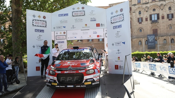Sfida per la vittoria a quattro al Targa Florio dove parte anche il Trofeo Lancia