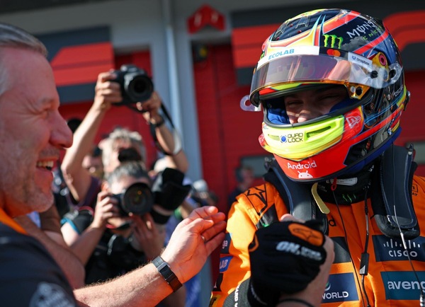 Piastri firma la pole position a Imola davanti a Verstappen e Russell