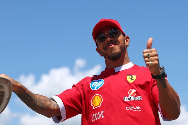 Hamilton e Verstappen, ricchissimi e lontanissimi dagli sportivi più pagati in assoluto