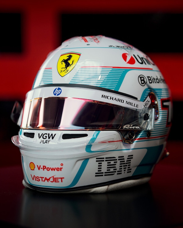 Charles Leclerc svela il casco speciale per il GP di Monaco
