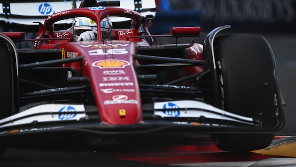 Ferrari SF-25 oltre le aspettative, ma resta l'amarezza per la pole sfuggita: la gara offrirà rischi e opportunità