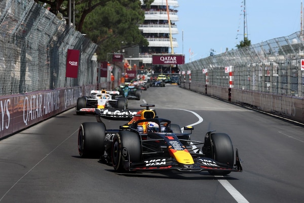 Verstappen boccia l'esperimento due soste: "Cos'altro faremo, renderemo Monaco una gara di Mario Kart?"