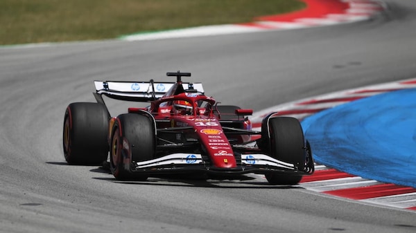 Vasseur: "Gomma media peggio del previsto, fortunati con la safety car. Ferrari ok nel trittico"