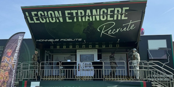 Pure la Legione Straniera alla 24 Ore di Le Mans!