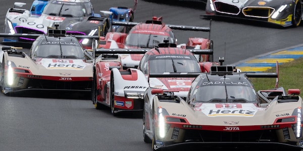 Quando si avvicina la mezzanotte 38 prototipi su 38 ancora in gara a Le Mans!