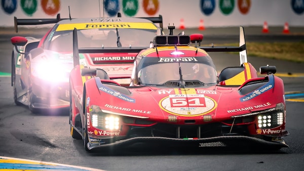 Le Ferrari spingono, la Porsche insegue