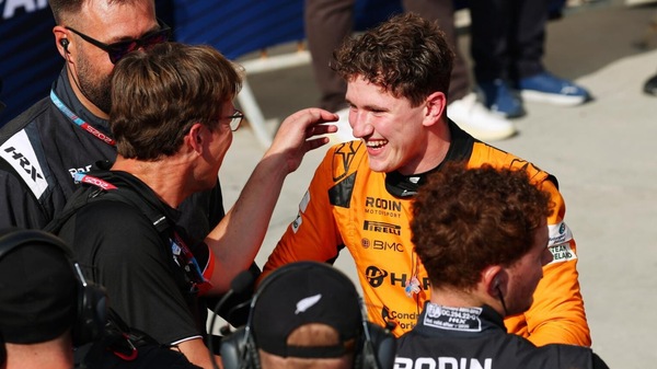 Alexander Dunne, il leader di classifica in F2, debutta nelle FP1 con McLaren in Austria