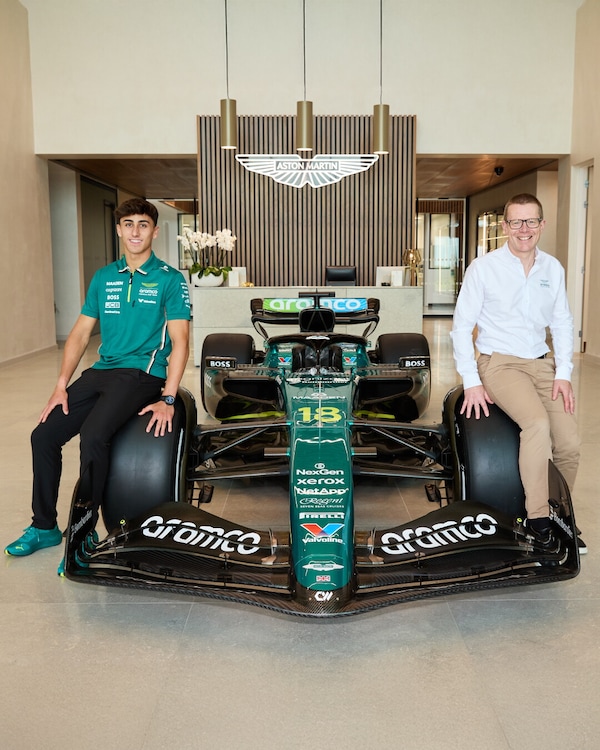 Aston Martin lancia la sua Driver Academy con Mari Boya