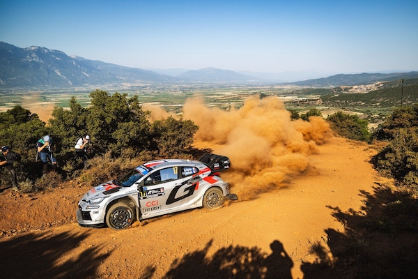 Ogier e Tanak primi leader in Grecia