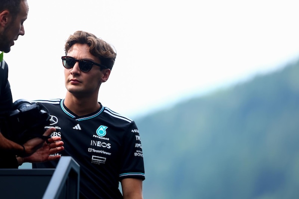 Russell e il futuro incerto in Mercedes: resterà nel 2026?