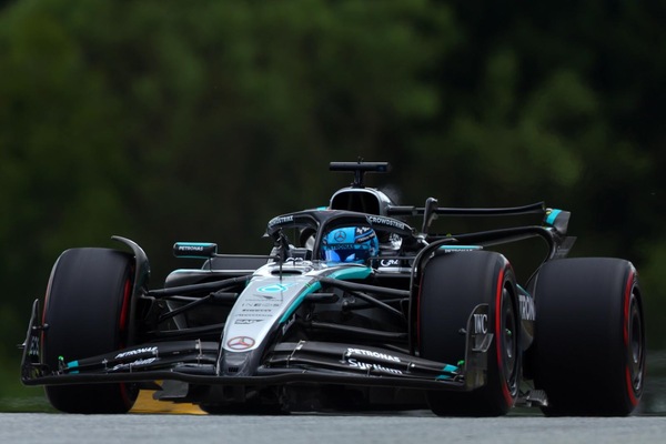 GP Austria, FP1: comanda Russell, problemi per Hamilton