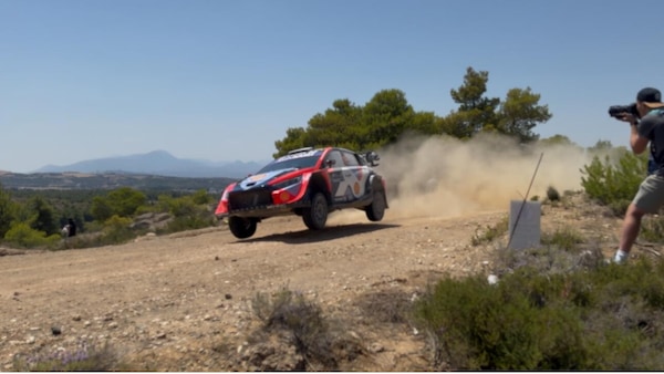 WRC Grecia, Tanak in testa all'Acropolis