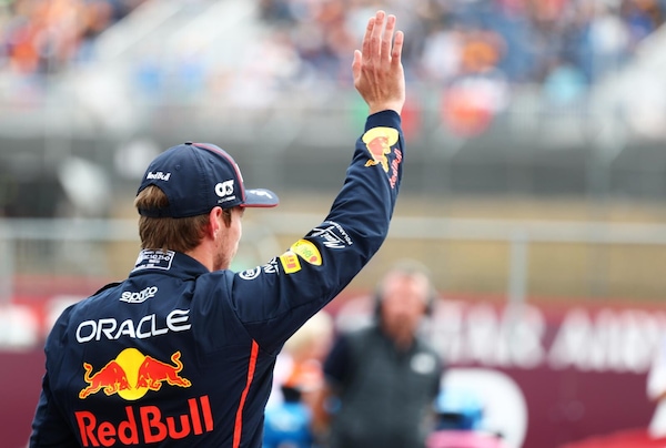Verstappen pole fantastica in Gran Bretagna