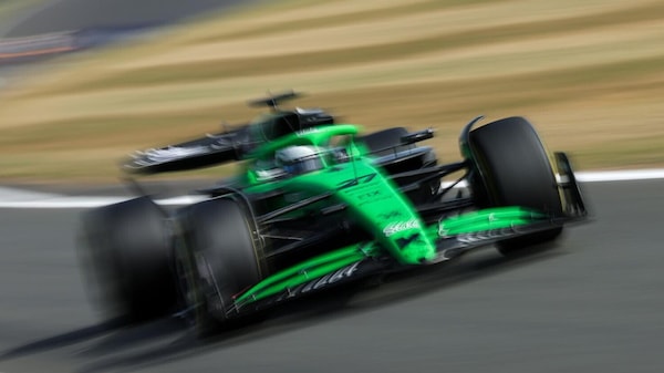 GP Gran Bretagna: doppietta McLaren, ma è Hulkenberg l'eroe di Silverstone