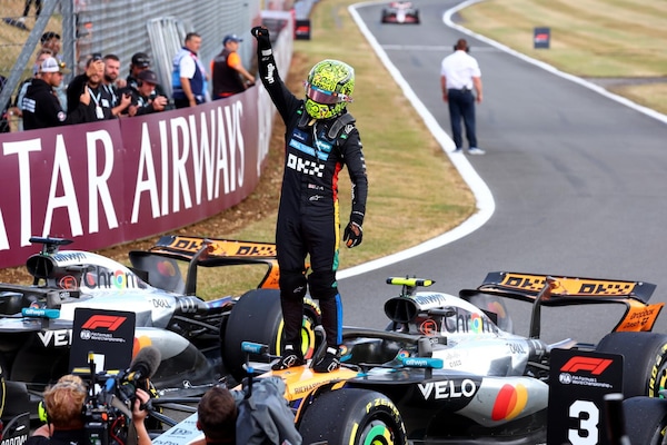 McLaren, "enjoy it": Norris profeta in patria, ma anche Piastri deve godersi questa macchina