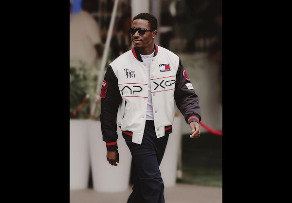 La F1 è il trend dell'anno: Tommy Hilfiger con “F1 – Il Film” conquista la Gen Z