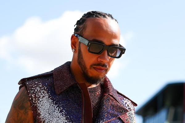 Moda e musica, cosa unisce Leclerc e Hamilton?