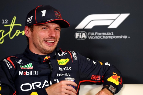 Verstappen e il futuro: "In F1 finché avrò fame di vittoria, mi manca il tempo passato in famiglia"