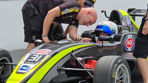Federico Antonioli: dalle Mitjet alla Formula, il rookie bolognese pronto alla nuova sfida in monoposto