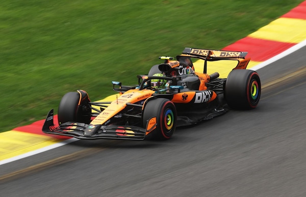 GP Belgio: doppietta McLaren, Leclerc straordinario chiude terzo