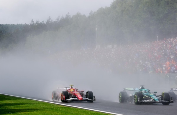 Formula 1 e maltempo: quando la pioggia spegne i semafori